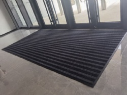 Nylon yarn carpets
